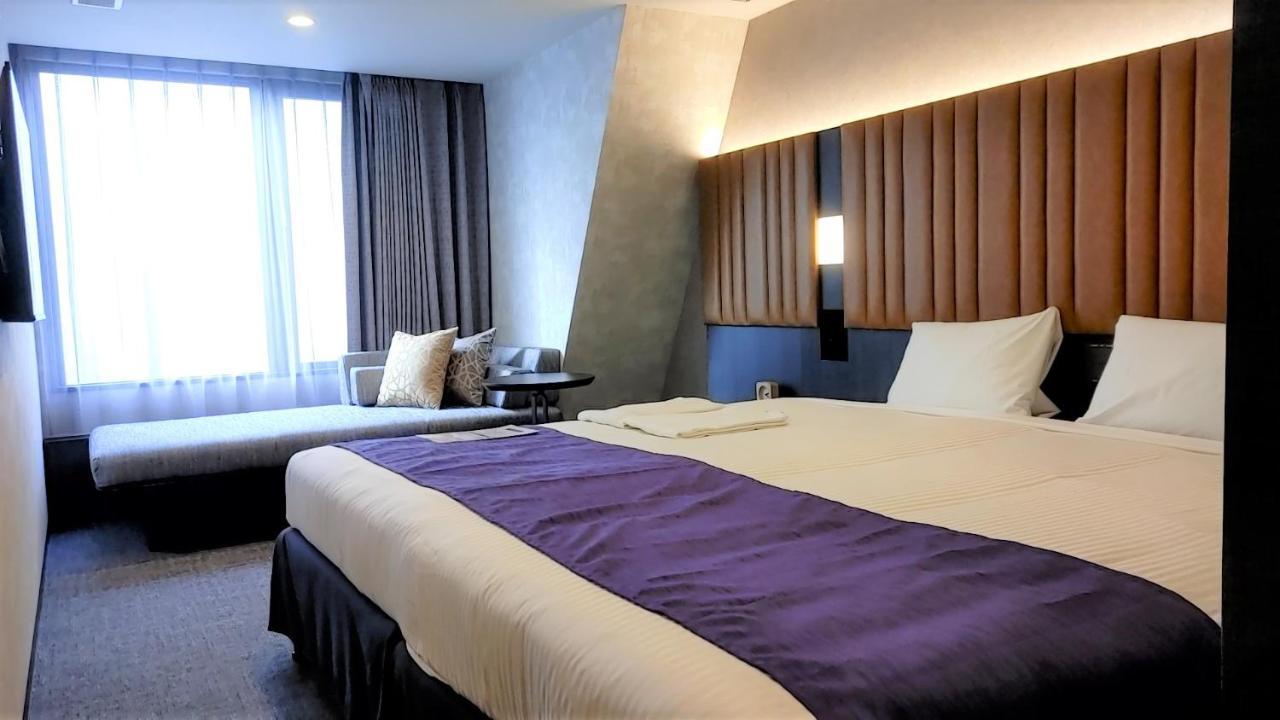 Hotel Monday Kyoto Marutamachi Kültér fotó